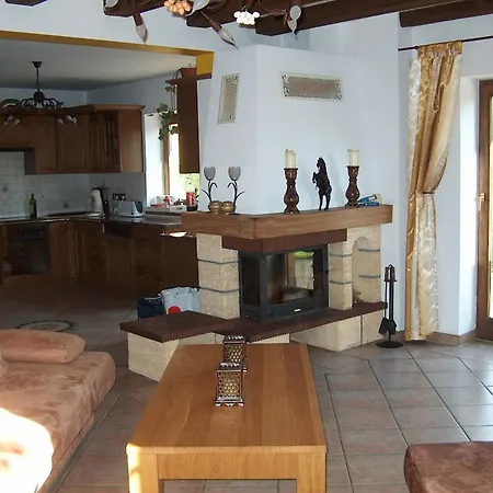 Holiday Home In Przesieka Near Ski Slopes, Cleaning Included 펜션 셰시에카