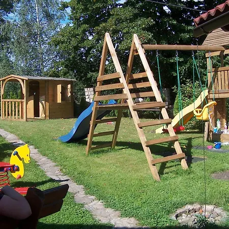 Holiday Home In Przesieka Near Ski Slopes, Cleaning Included 셰시에카
